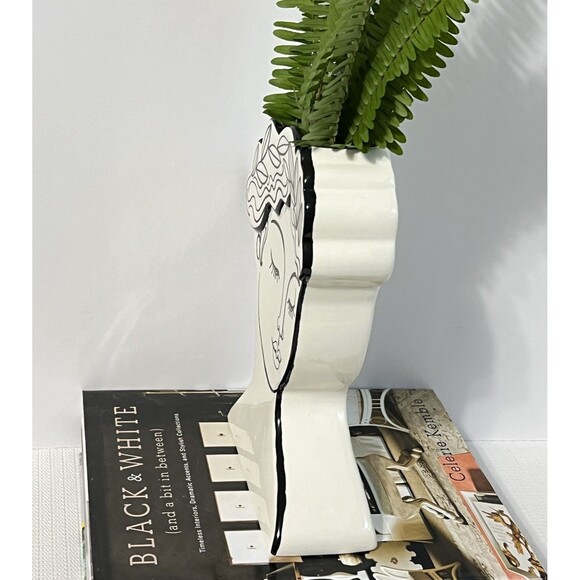Elegant Head Ceramic Vase Planter Bridgerton Victorian Bust Black and White - Picture 13 of 17